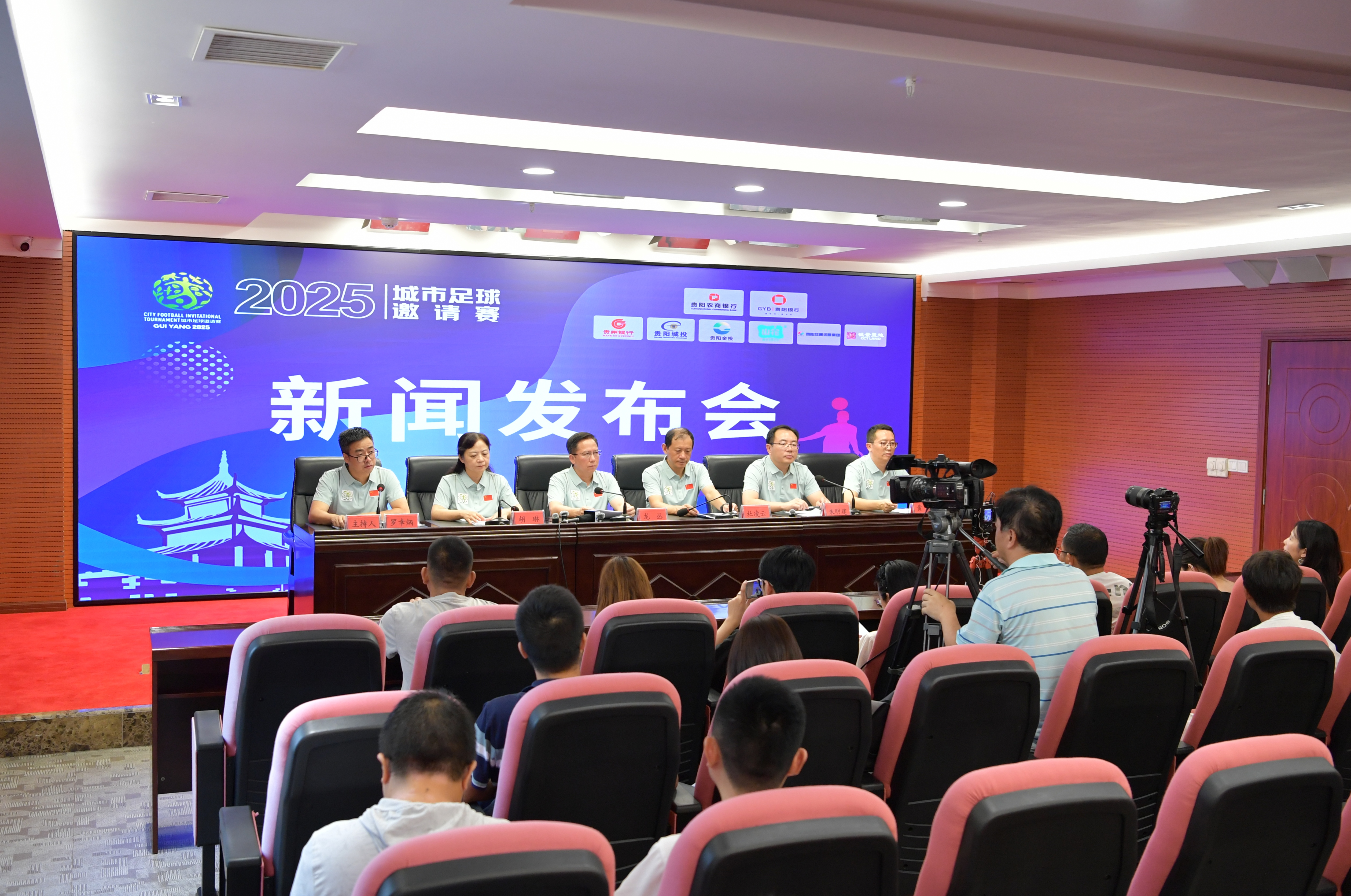 首席执行官 Eternal Fire 对关于替换 Calyx 的传言做出了回应；